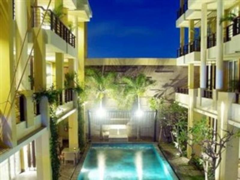 100 Sunset Boutique Hotel Kuta Lombok Exterior foto