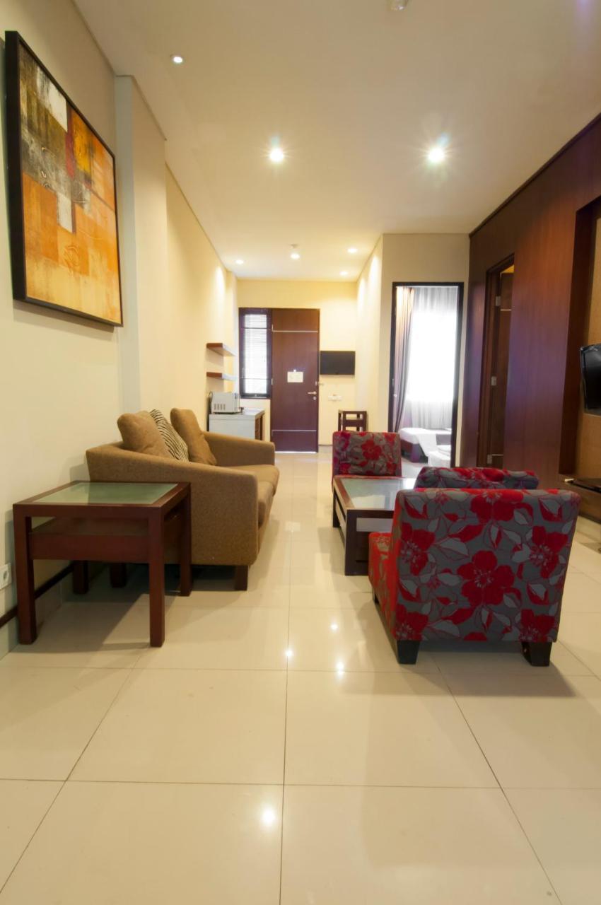 100 Sunset Boutique Hotel Kuta Lombok Exterior foto