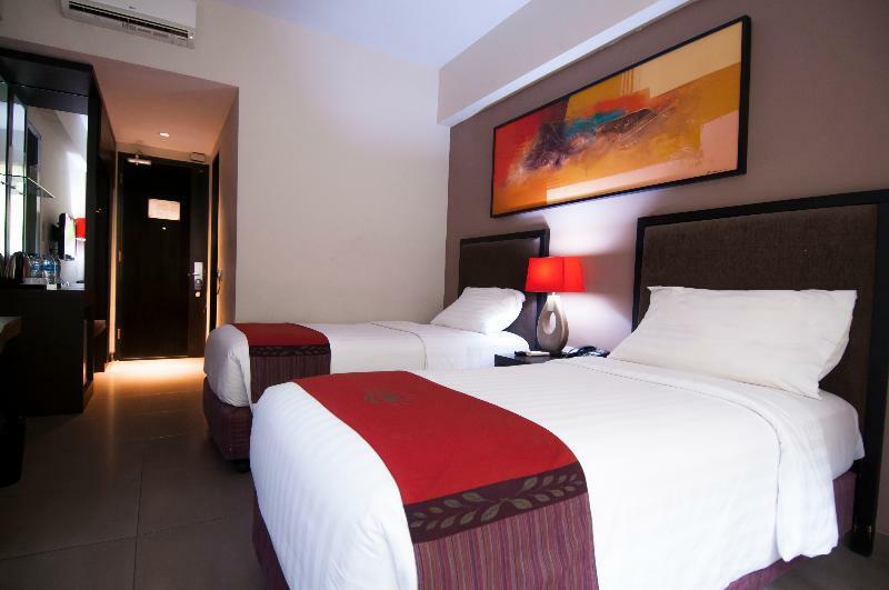 100 Sunset Boutique Hotel Kuta Lombok Exterior foto